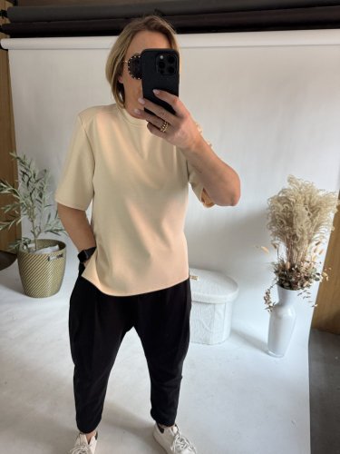 Tričko s vypchávkami Star -neoprén nekrčivý-krémová