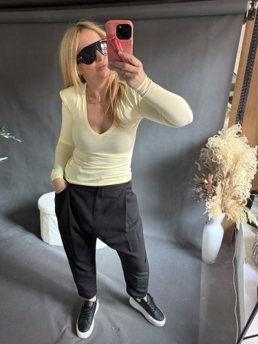 Tričko s vycpávkama-žlutá