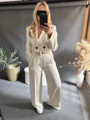 Kostýmček Adela-béžový