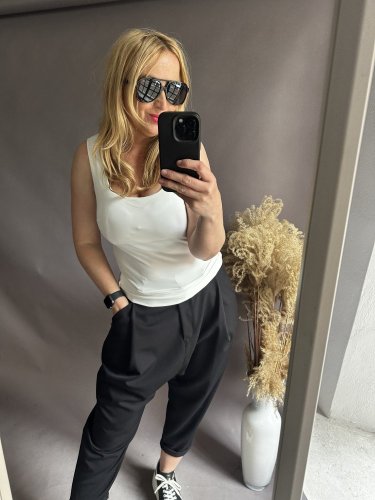 Top s vypchávkami-tie sa dajú vybrať-bielá