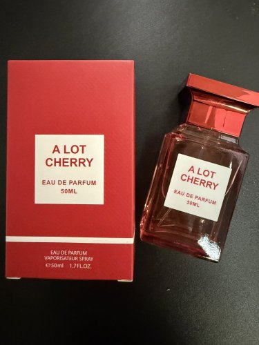 Parfém Fame a Lot Cherry