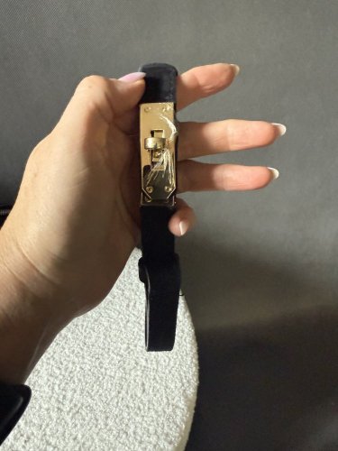 Pásek kožený posuvný se zlatou sponou-broušený černý