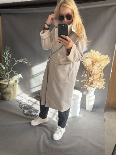 Kabát Sun s páskem-krémový