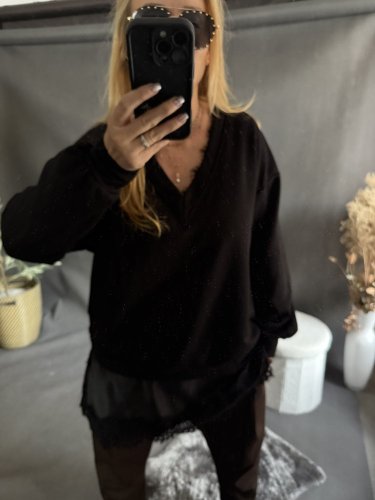 Mikina s krajkou-černá