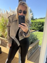 Křivák koženkový Evil-taupe