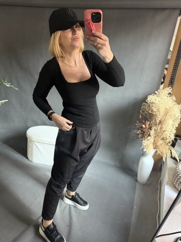 Tričko rebrované Elle-čierne