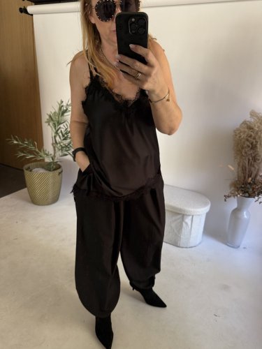 Tílko krajkové oversize-černý