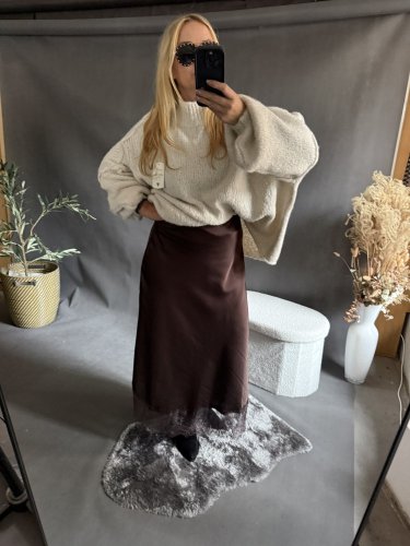 Saténová sukně Amber s krajkou hnědá