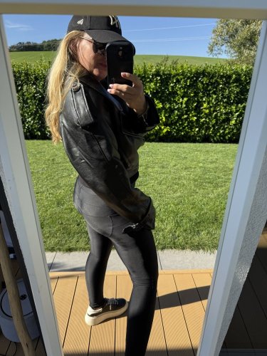 Křivák koženkový Evil-černá