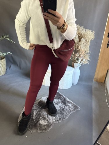 Legíny dole s pútkom-bordeaux