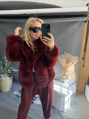 Kožíšek Stella-vínový