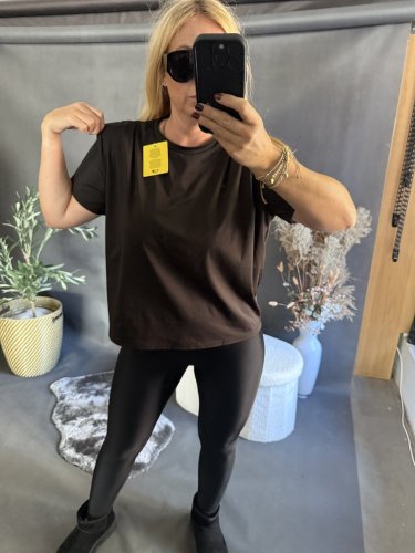 Tričká s vypchávkami UNI size-čierná