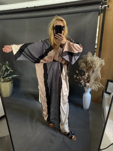 Šaty So Look-čierno-béžovej