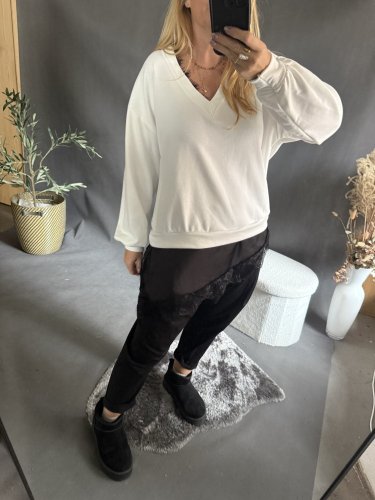 Mikina s krajkou-bílá