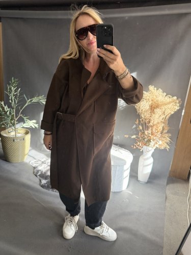 Kabát Sun s páskem-hnědý