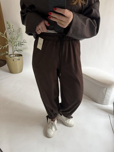 Nohavice Flowy hariem-hnedá