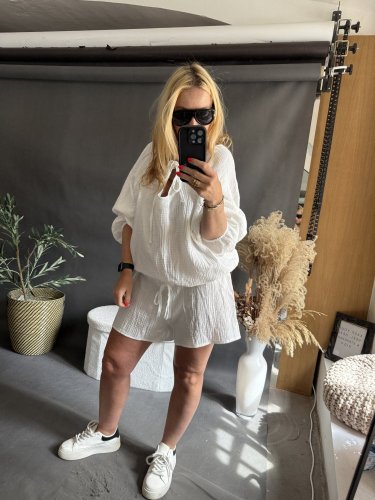 Overal mušelín Gusto-bielá