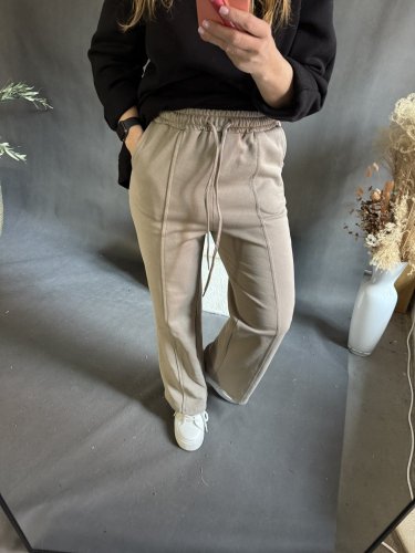 Teplákové nohavice Tara-mocca