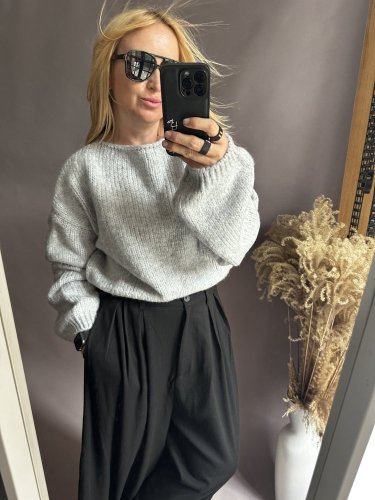 Svetr kratší  s příměsí mohéru-nekouše-šedý