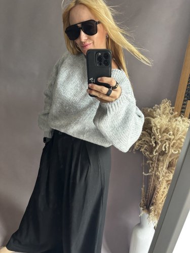 Svetr kratší  s příměsí mohéru-nekouše-šedý