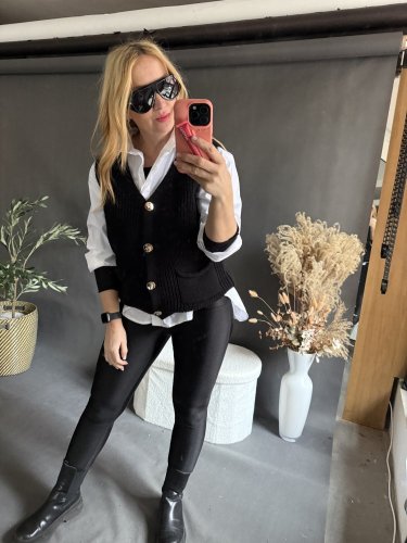 Pletená Vesta Chick-černá