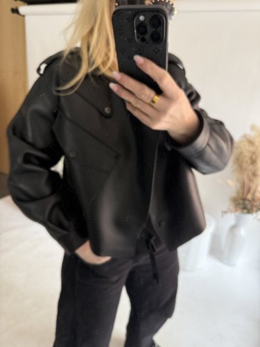 Křivák kožený- černý-na objendání cca 2 týdny