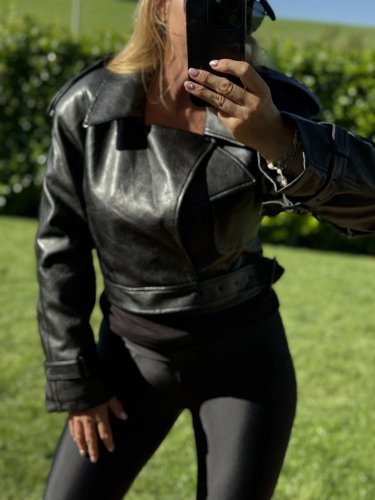 Křivák koženkový Evil-černá