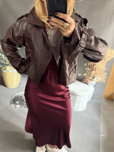 Křivák Devil-vínový