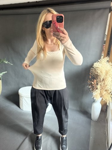 Tričko hranatý výstřih Jordan-krémové