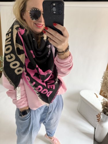 Šála Love dog čierný