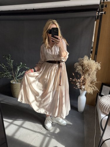 Šaty s opaskom Hodváb-béžové