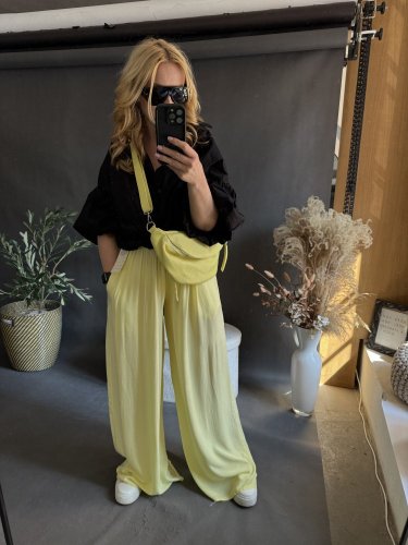 Nohavice Style-viskoza-pastelově žltá
