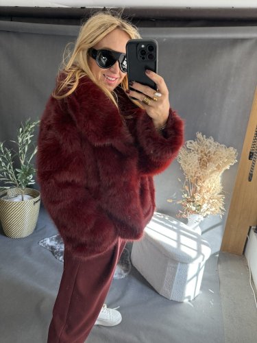 Kožíšek Stella-vínový