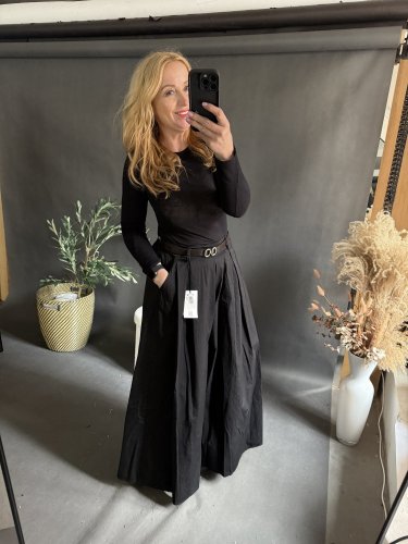 Kalhoty Pantagonna ve stylu sukně -čierná