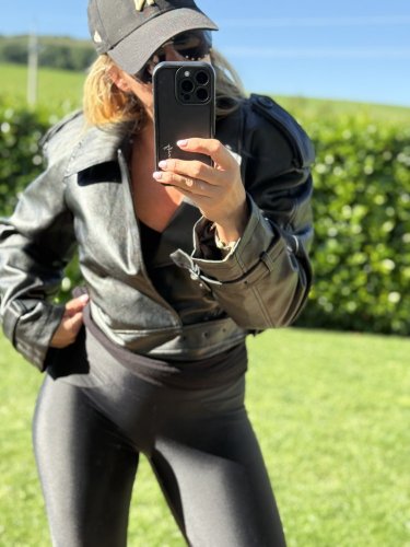 Křivák koženkový Evil-černá