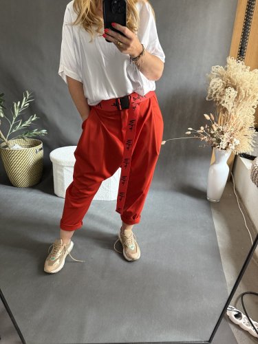 Nohavice s nižším sedom Blair-béžová postava 36-42čiervené