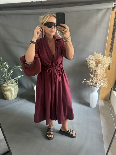 Šaty Business-bordeaux