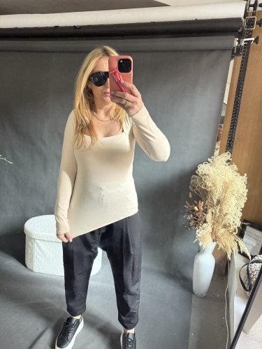 Tričko hranatý výstřih Jordan-krémové