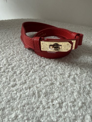 Pásek kožený posuvný se zlatou sponou-červený