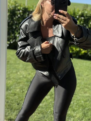 Křivák koženkový Evil-černá