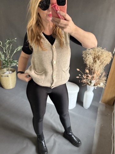 Pletená Vesta Chick-béžová