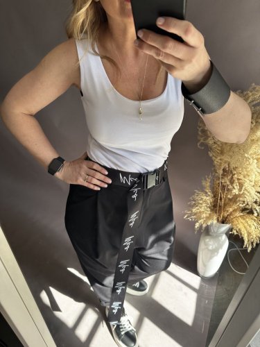 Tielko-široká ramienka-bielé