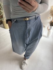 Pásek kožený posuvný se zlatou sponou-modrý