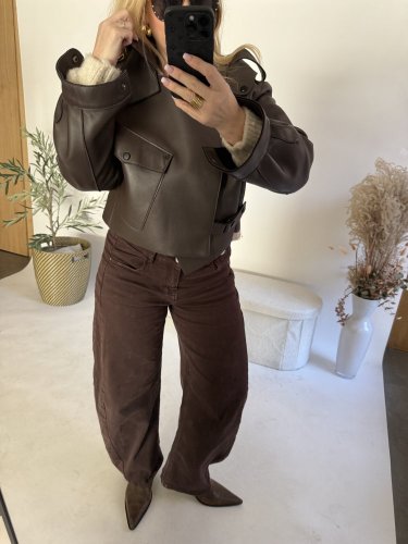 Krivák kožený-hnedý