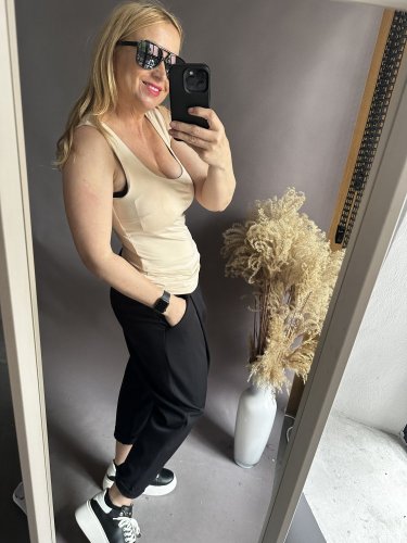 Top s vypchávkami-tie sa dajú vybrať-béžová