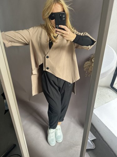 Kabátek lehký asymetrický SUN-cognac