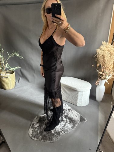 Šaty nastavitelná ramínka Lace