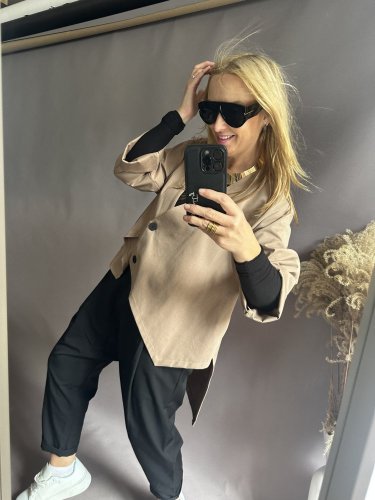 Kabátek lehký asymetrický SUN-cognac