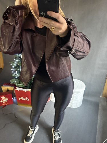 Křivák Devil-vínový