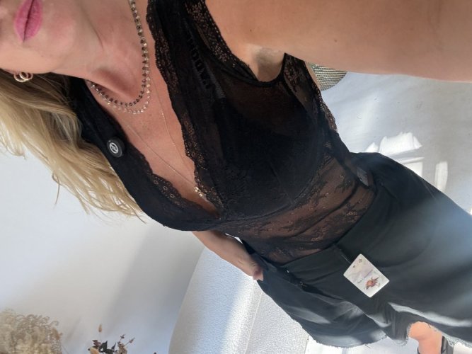 Body transparent čipkový holý chrbát - Velikost: M/L